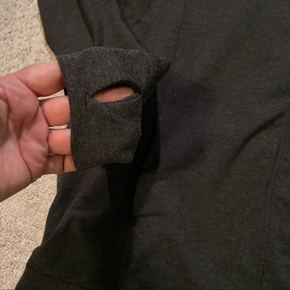 Lululemon Coast Wrap Jacket Top Cowl Neck One Button Pockets Mod Black size 2 - Picture 8 of 14